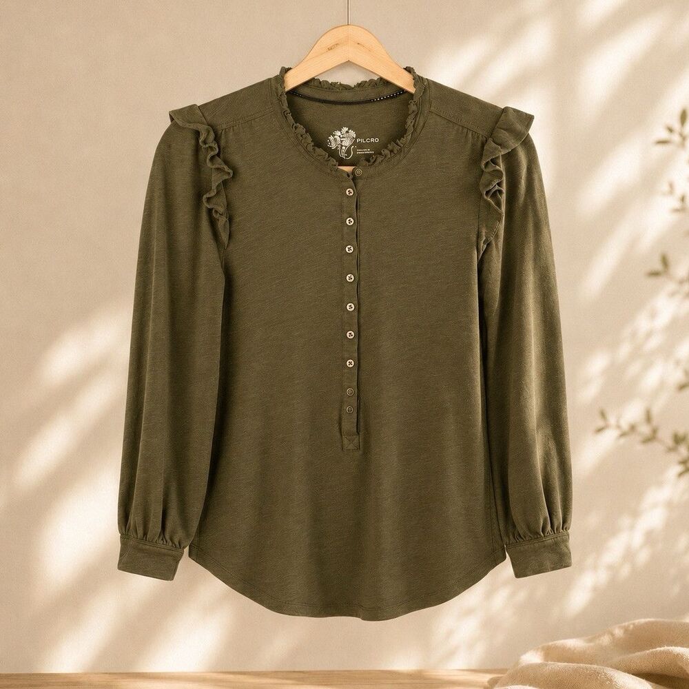 Pilcro Green Ruffle Button Knit Blouse Top Womens Small Long Sleeve Round Neck